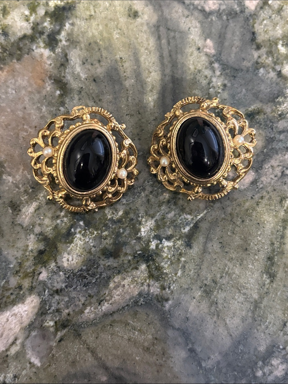 Vintage Gold-Tone Black Cabochon Filigree Clip-On Earrings